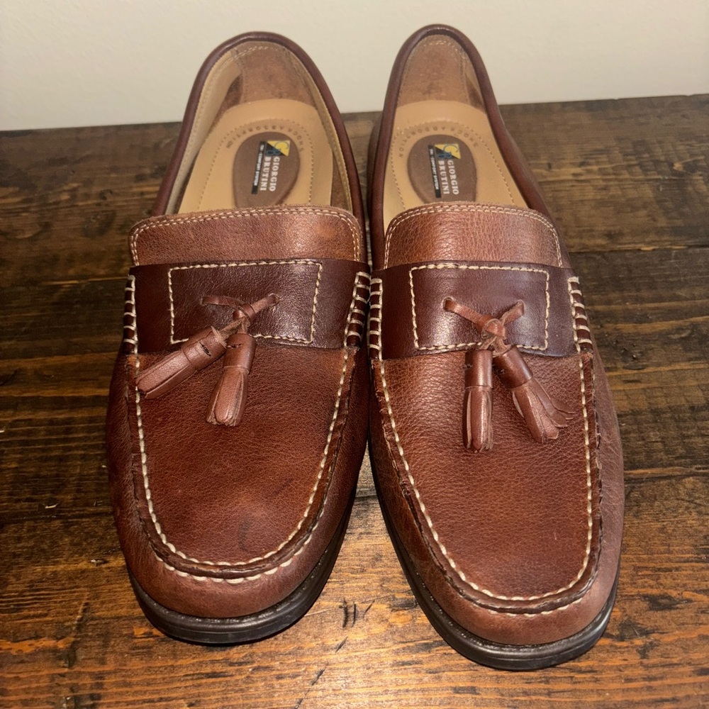 Giorgio Brutini Brown Leather Tassel Loafers size 10.5